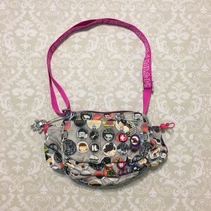 HARAJUKU LOVERS ⚜️ Pinback Button Shoulder Bag